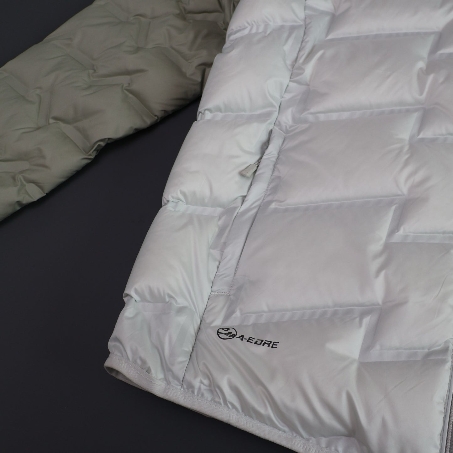 【DESCENTE公式旗艦店】ダウンジャケット ご好評に付き再入荷!