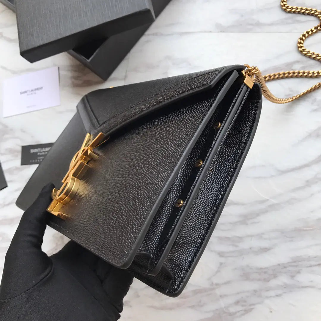 カサンドラ モノグラム クラスプバッグ(オーストリッチ)