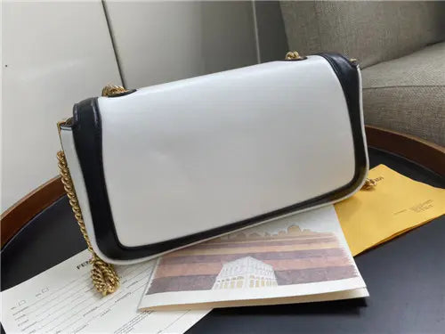 フェンディ バゲットバッグ