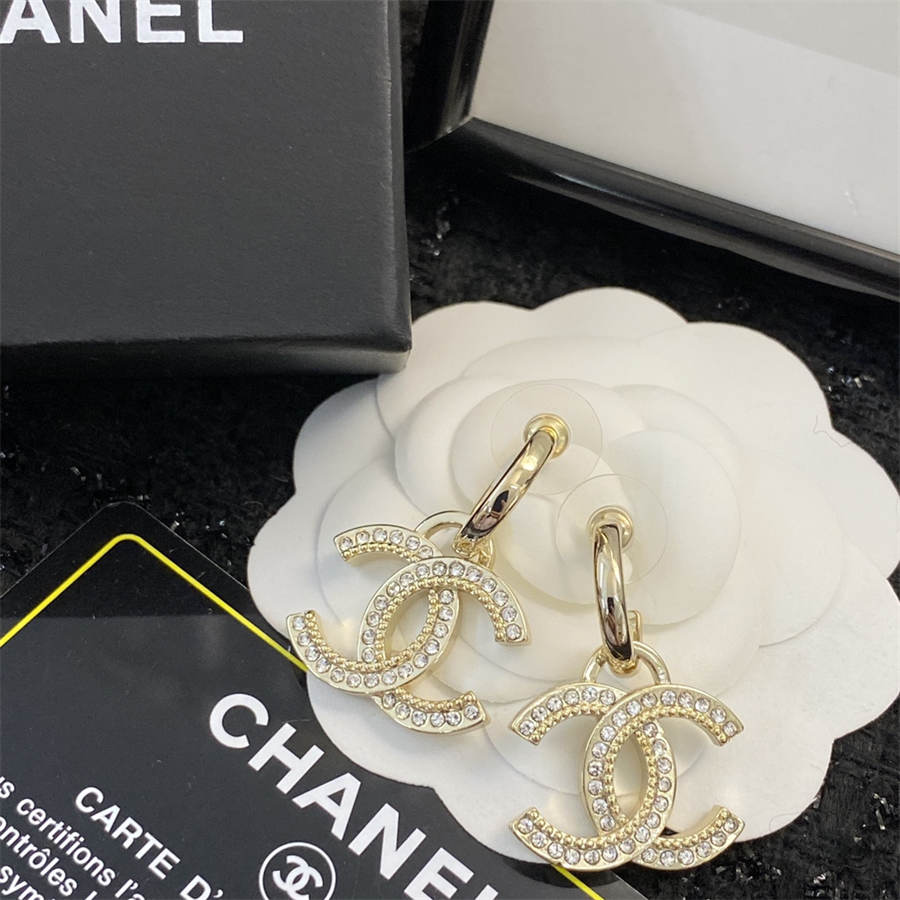 シャネル フルダイヤモンド ダブルC イヤリング