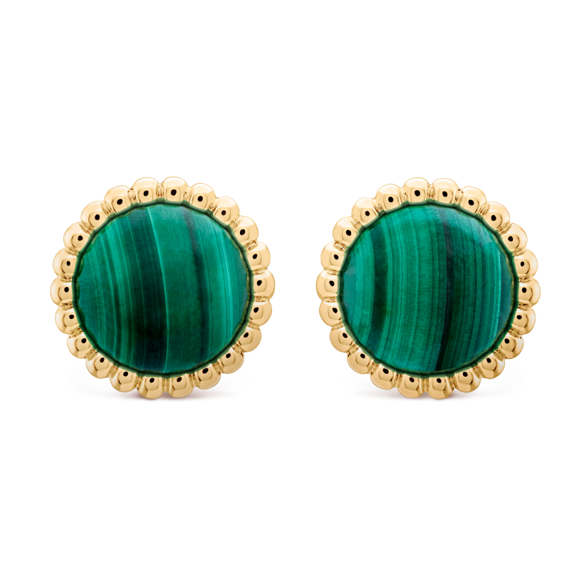 ヴァン クリーフ&アーペルの新作パール クーリエ イヤリング