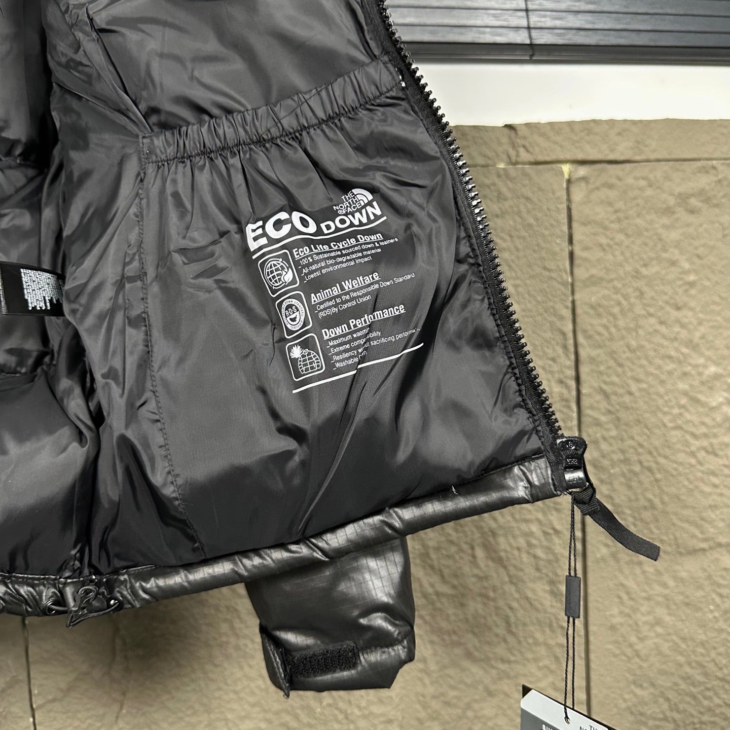 【The North Face 公式 旗艦店】ダウンジャケット ご好評に付き再入荷!