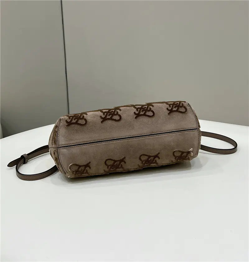 フェンディのファーストバッグ