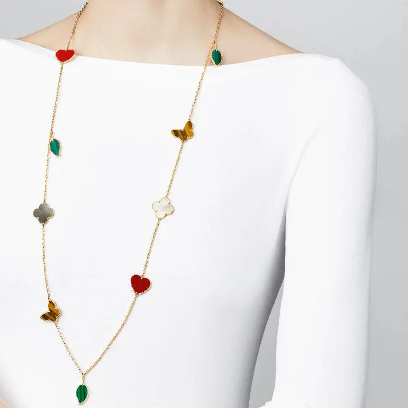 ヴァン クリーフ&アーペルのラッキー アルハンブラ ロングネックレス(12種類の模様)の新着商品