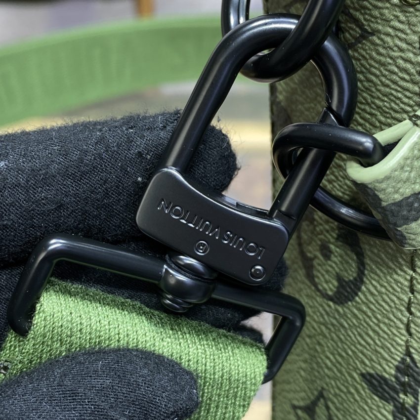 LV オンザゴー シルバー ソフト