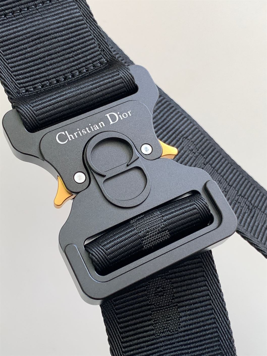 ディオール リンゴット 26 バッグ ビギン&ブラック ディオール オブリーク ジャカード – DIO045