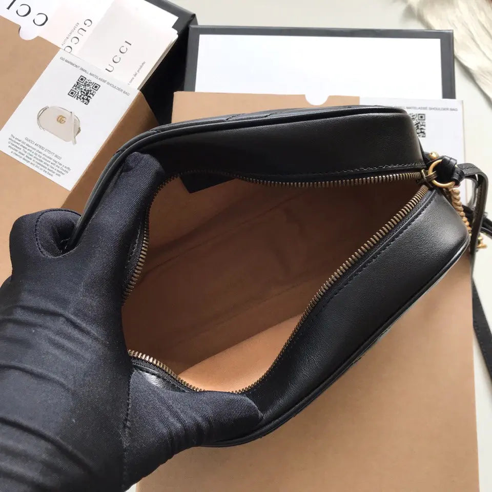 GGマーモント スモール ショルダーバッグ