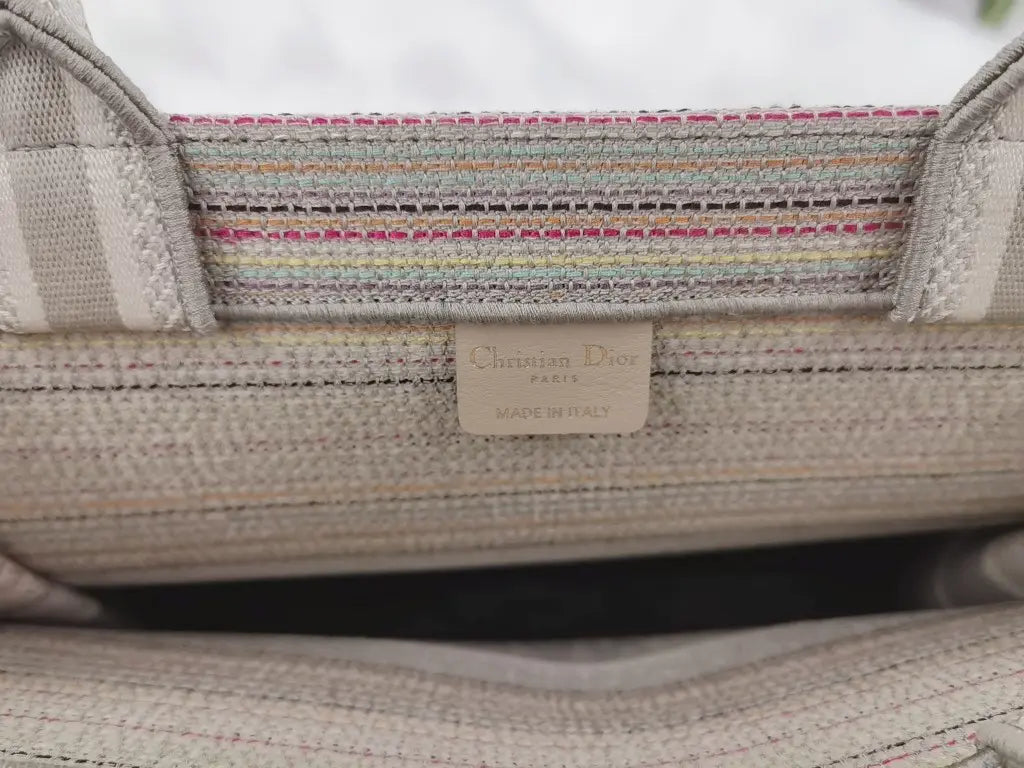 ディオール ブックトート