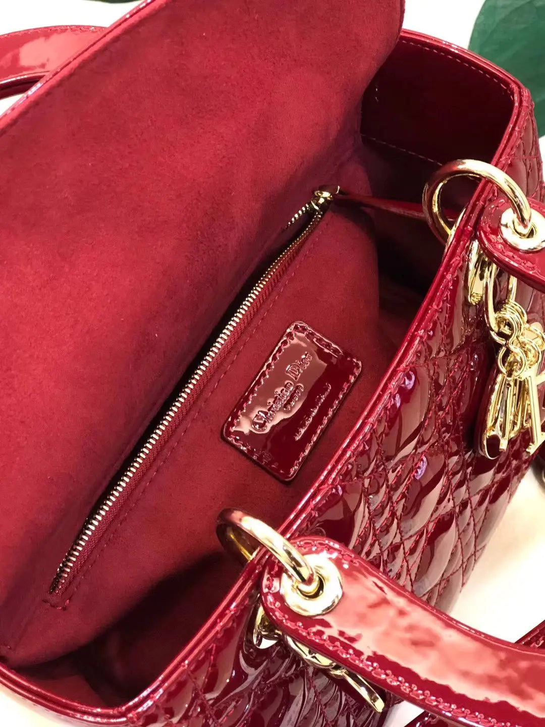 クリスチャン・ディオール ミディアム レディ ディオール バッグ