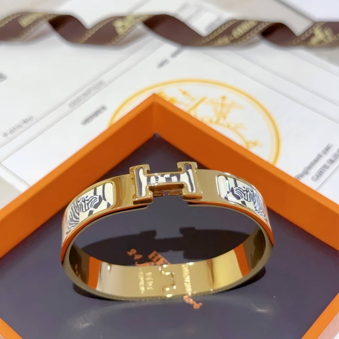 エルメスのクラシックブレスレットのおすすめ