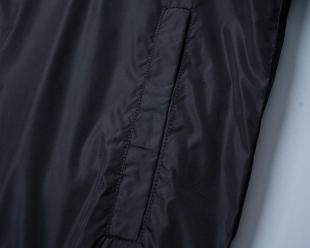 【PRADA旗艦店】プラダ ジャケット ご好評に付き再入荷!