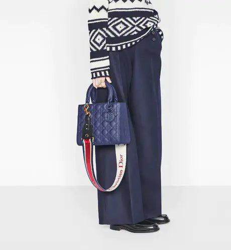 ミディアム ウルトラマット レディ ディオール バッグ