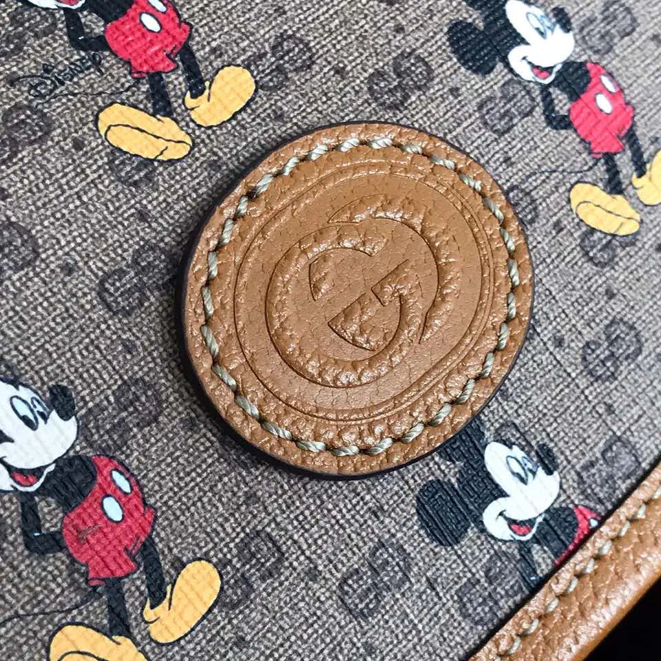 GG バックバッグ