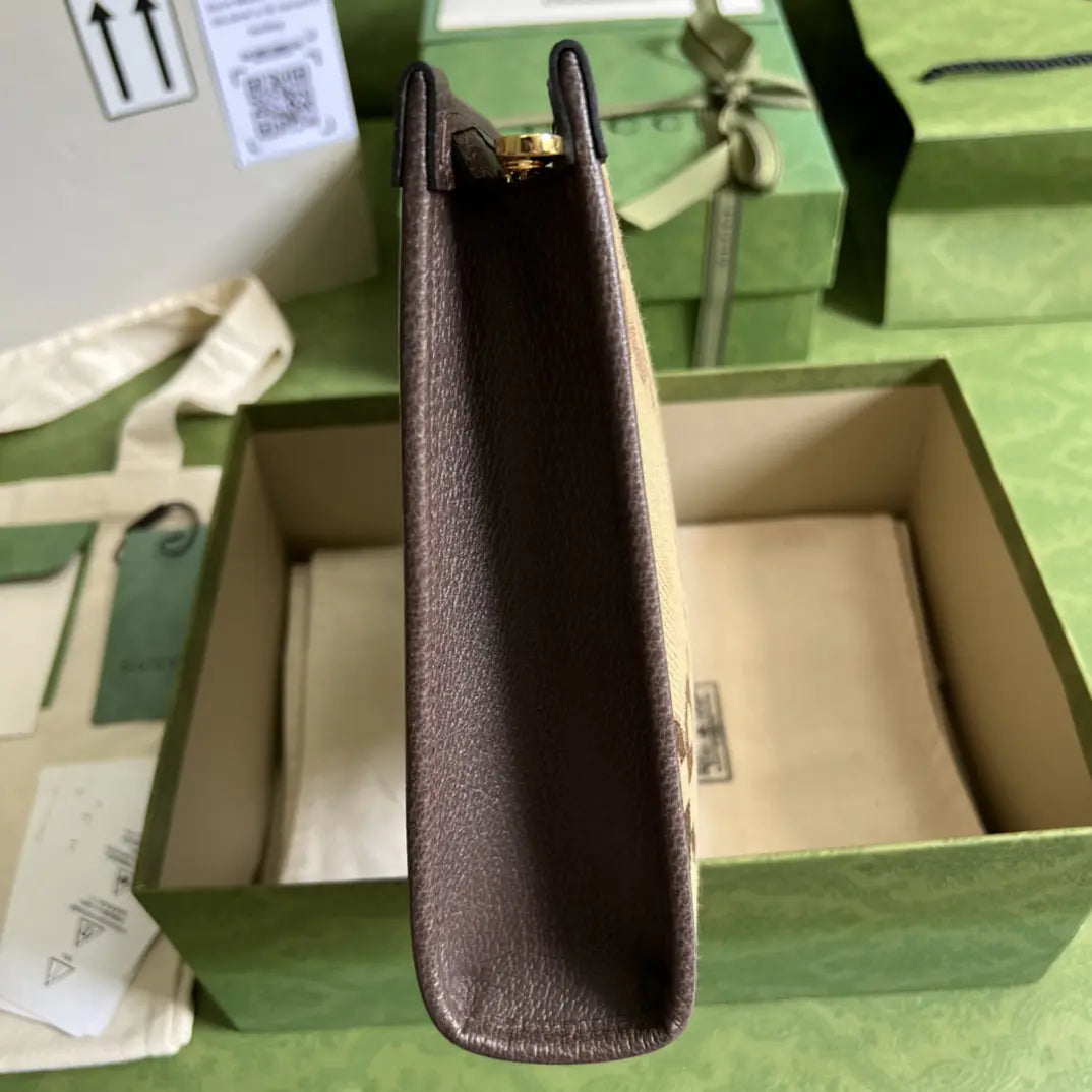 GGクロスボディバッグ