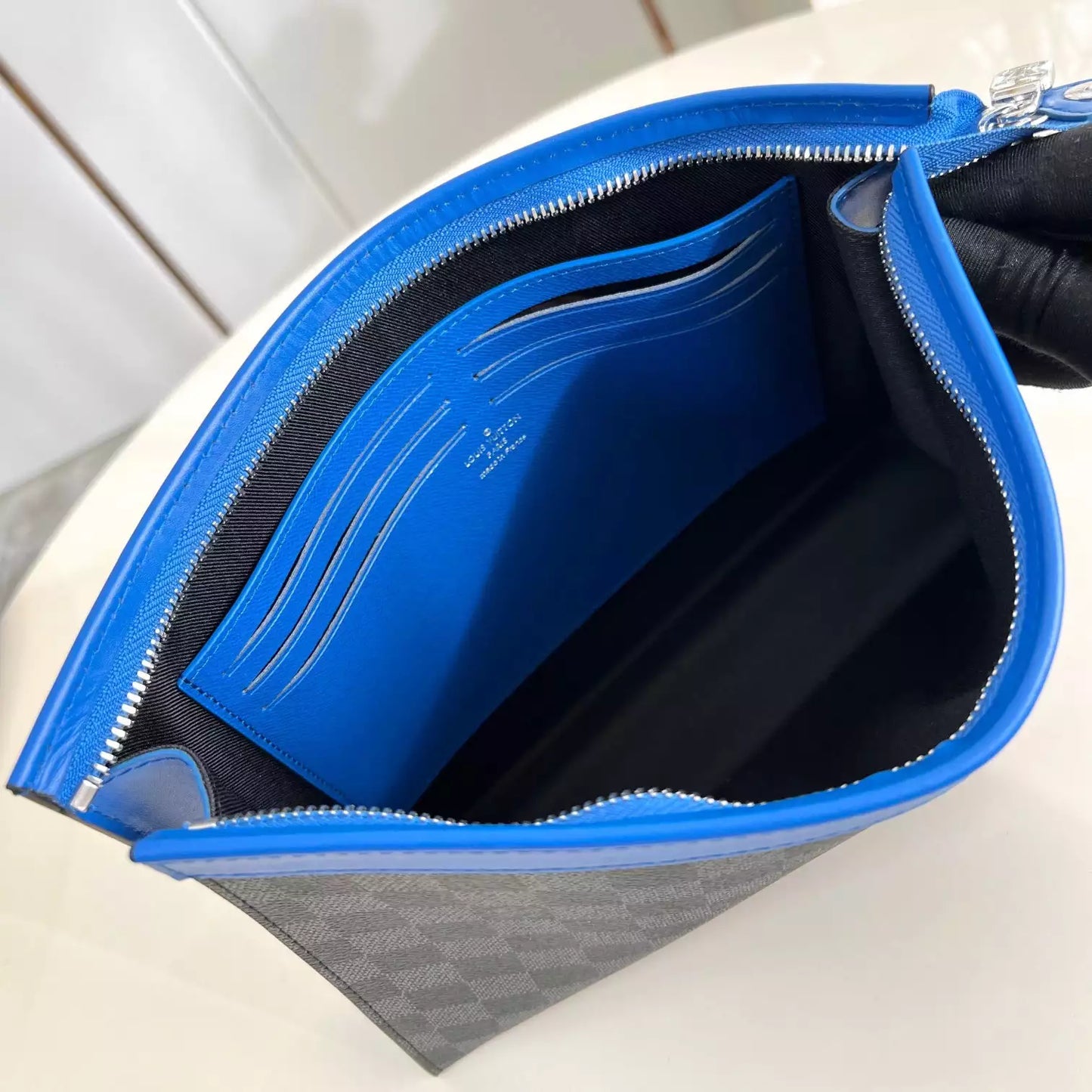 トラベルポーチ MM インディゴブルー ダミエグラファイトキャンバス N00088 – LW407