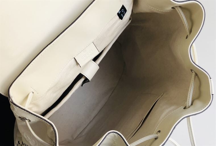 グッチ GGエンボス加工 バックパック – BG034