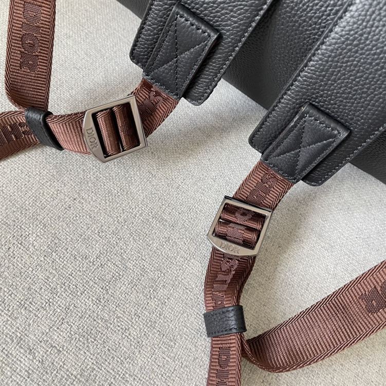 ディオール ヒット・ザ・ロード カクタス ジャック ブラック – DIO025