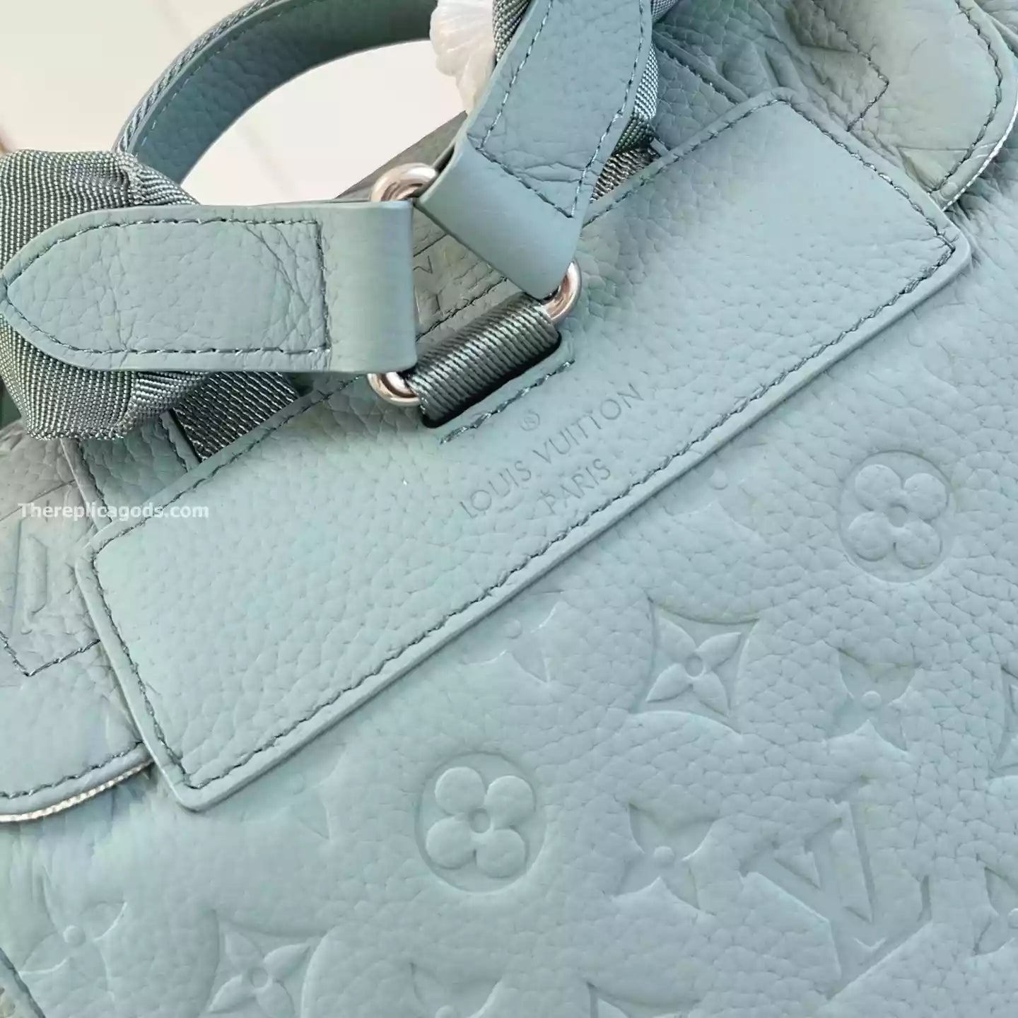 クリストファー MM バックパック ミスティレイクグリーン モノグラム トリヨン – LW310