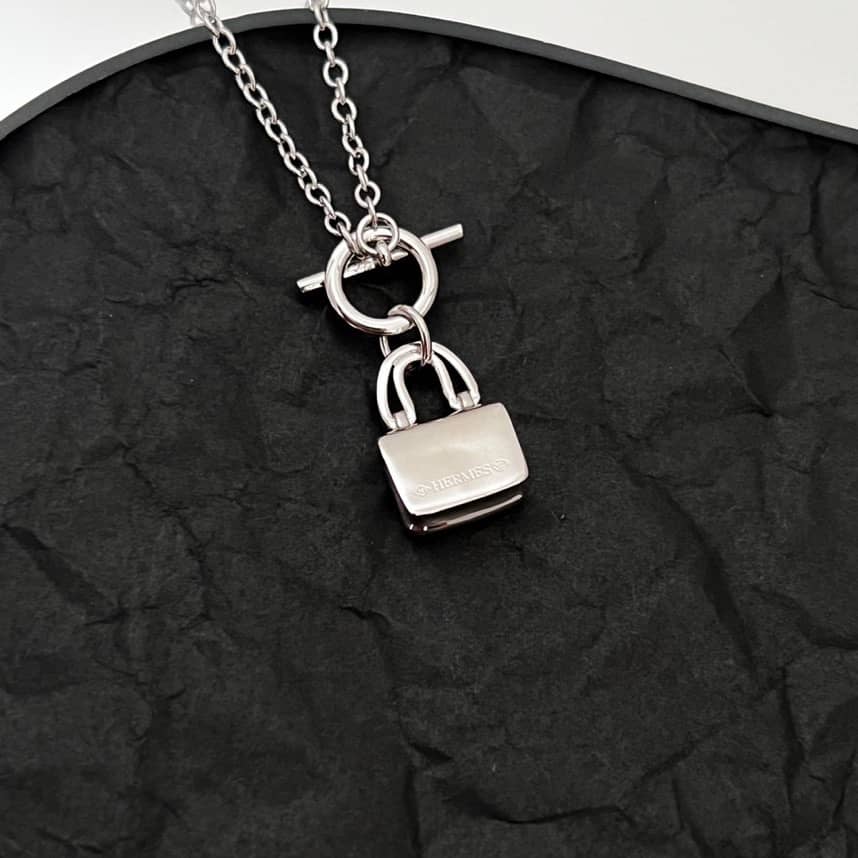 デザイナーエルメスクラシックネックレス