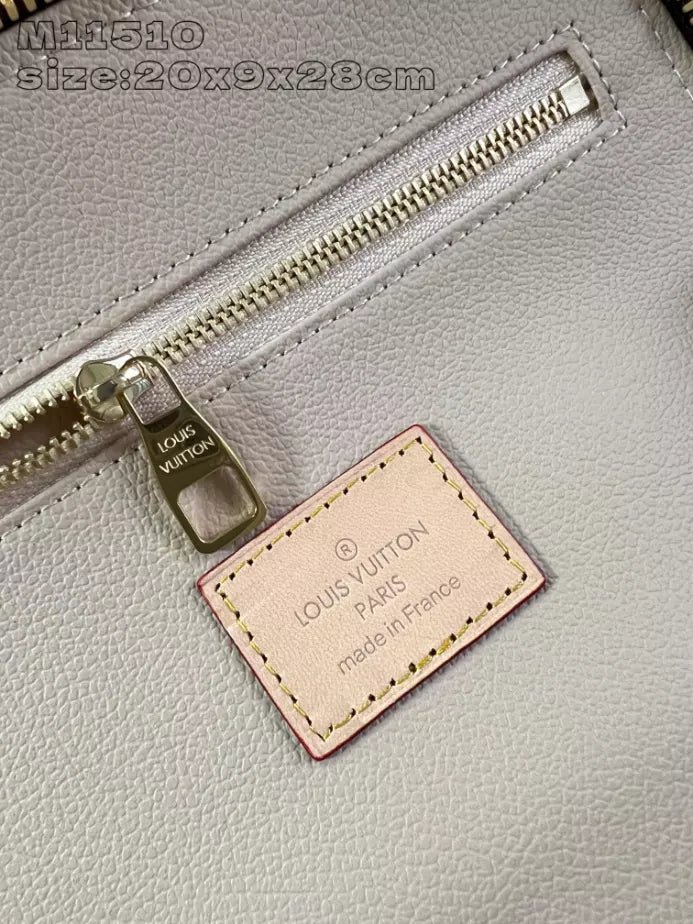 ルイ・ヴィトン トイレタリーバッグ ブラウン モノグラム・エクリプス キャンバス – LW150