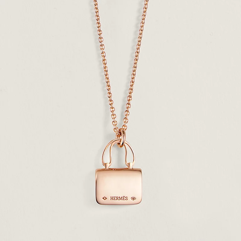 エルメス アミュレット コンスタンス ネックレス 新入荷