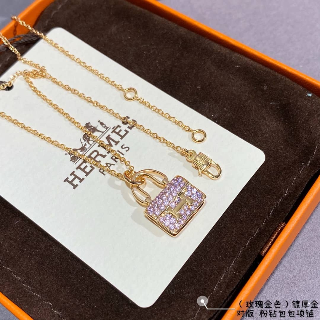 7つ星エルメスネックレス