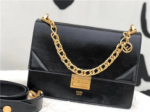 フェンディ カンユーバッグ セール