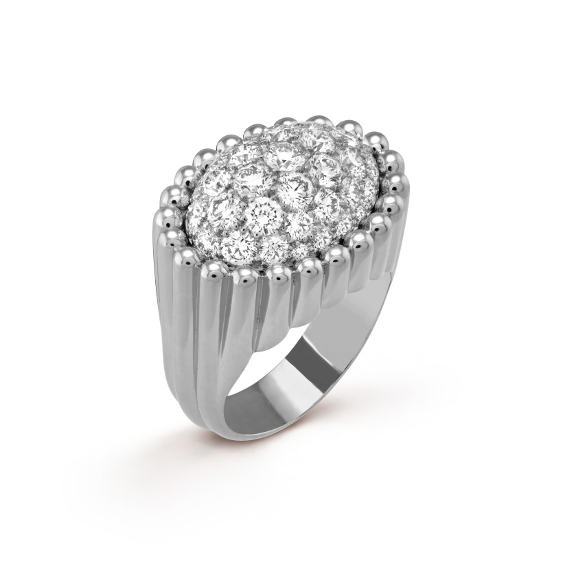 ヴァン クリーフ&アーペルの新作、ダイヤモンドをあしらったペルレ リング