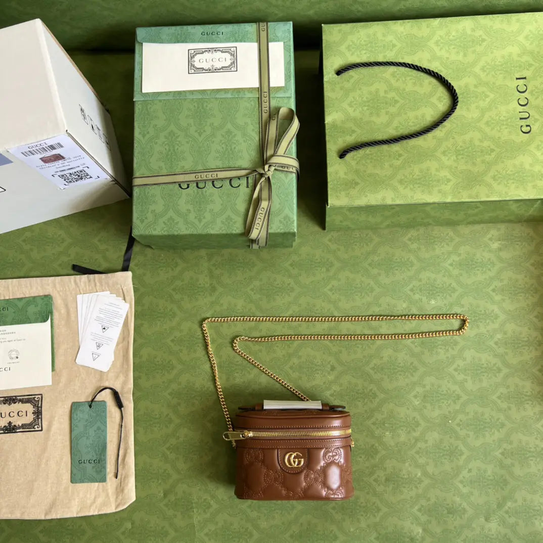 GGマトラッセ トップハンドル ミニバッグ