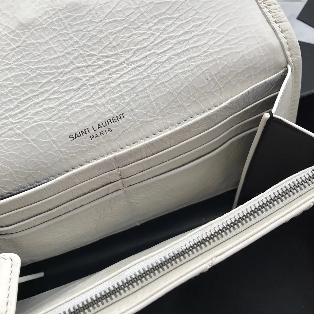 YSL ニキ ウォレット