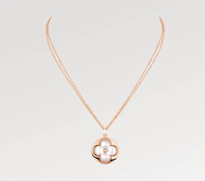 LV ルイ・ヴィトン カラーブロッサム XL メダリオン Q93656