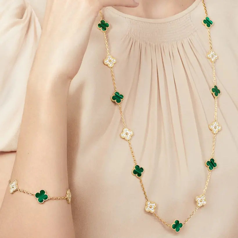 ヴァン クリーフ&アーペルのヴィンテージ アルハンブラ ロングネックレス(20種類のパターン)の新着商品