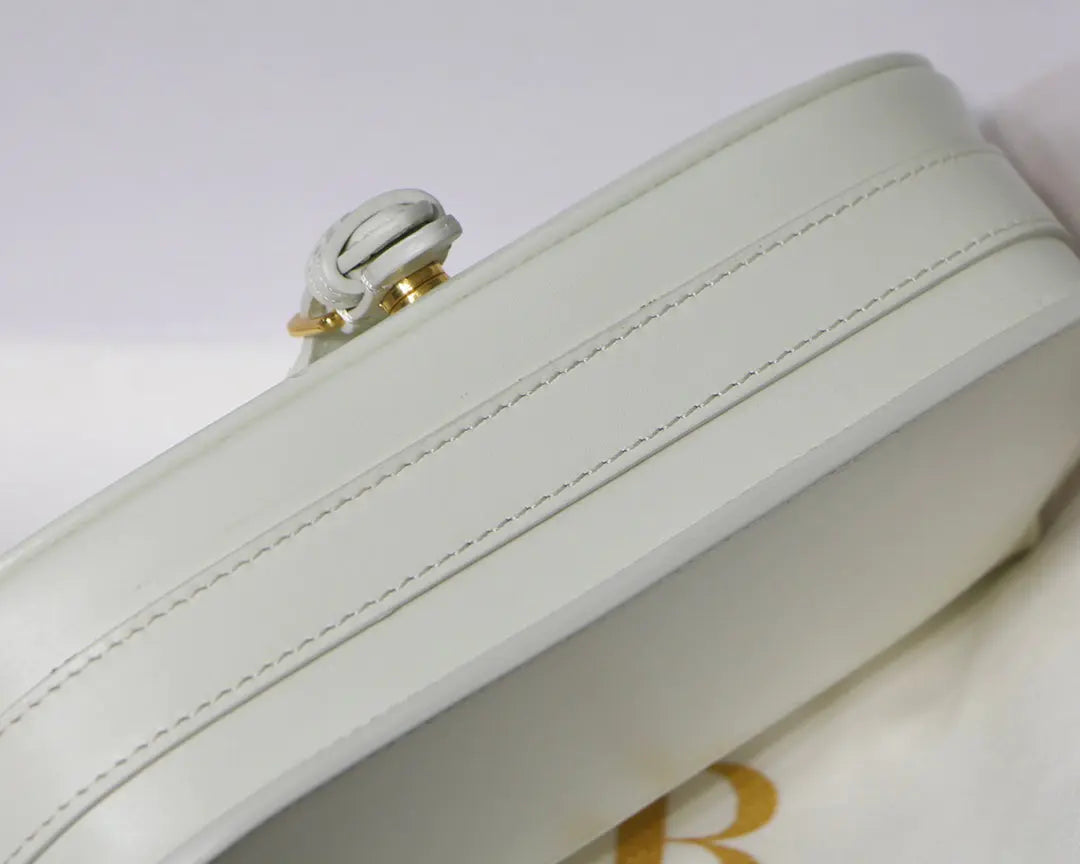 クリスチャン・ディオール ボビー イーストウエスト バッグ