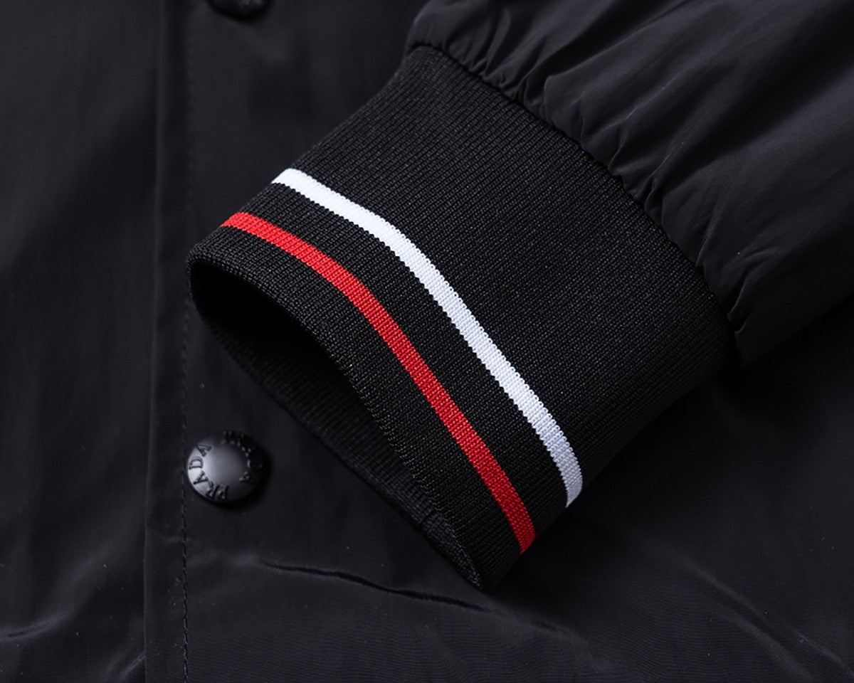 【PRADA旗艦店】プラダ ジャケット ご好評に付き再入荷!