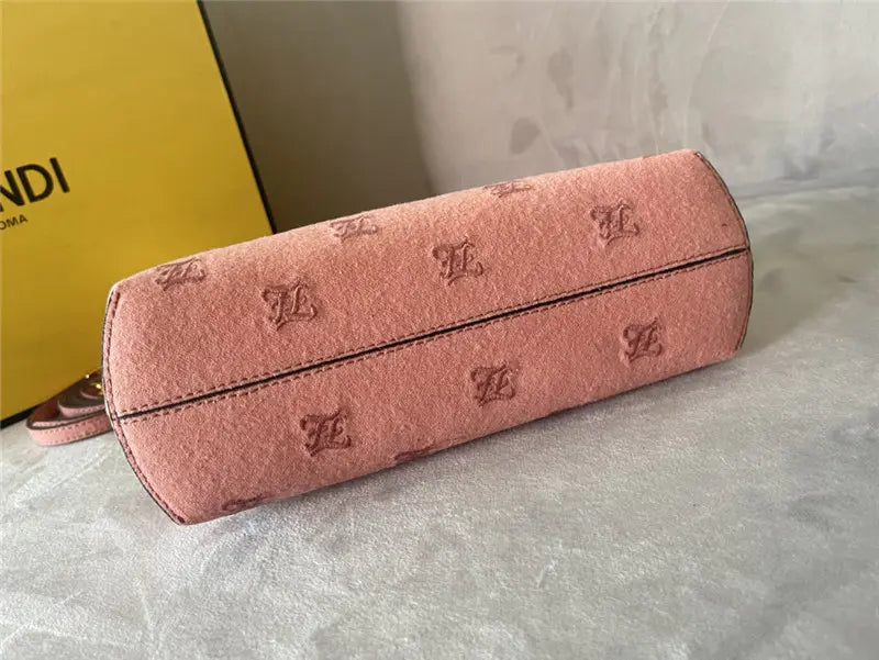 フェンディ ファーストバッグ スモール