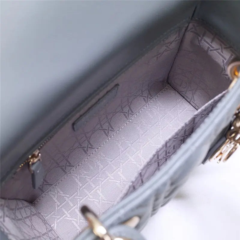 レディディオールABC