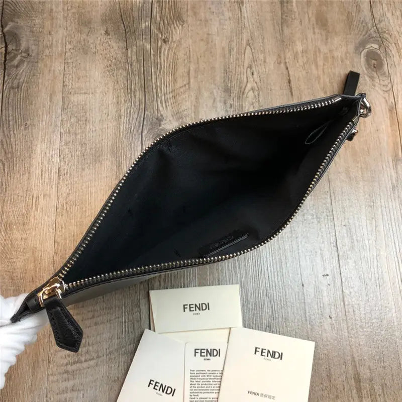 フェンディ ハンドバッグ メンズ