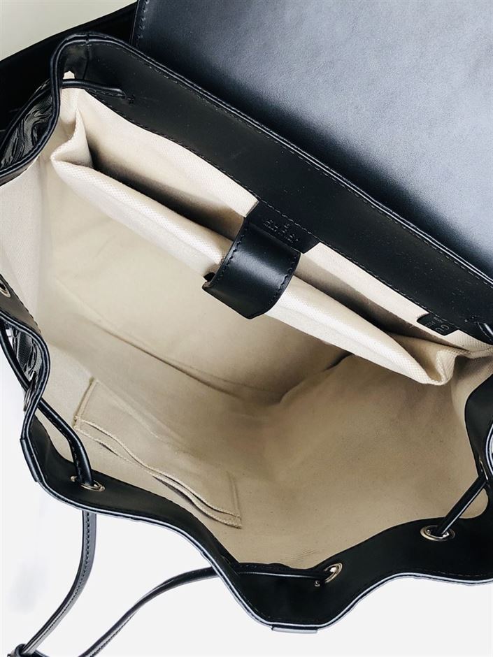 グッチ GGエンボス加工 バックパック – BG011