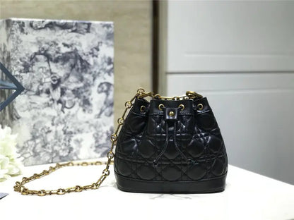 ミスディオール バケットバッグ