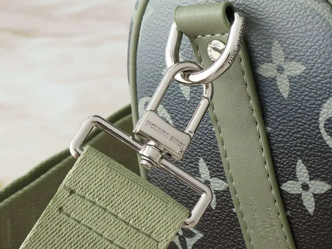 ルイ・ヴィトン M11591 キーポル・バンドリエール25 ハンドバッグ