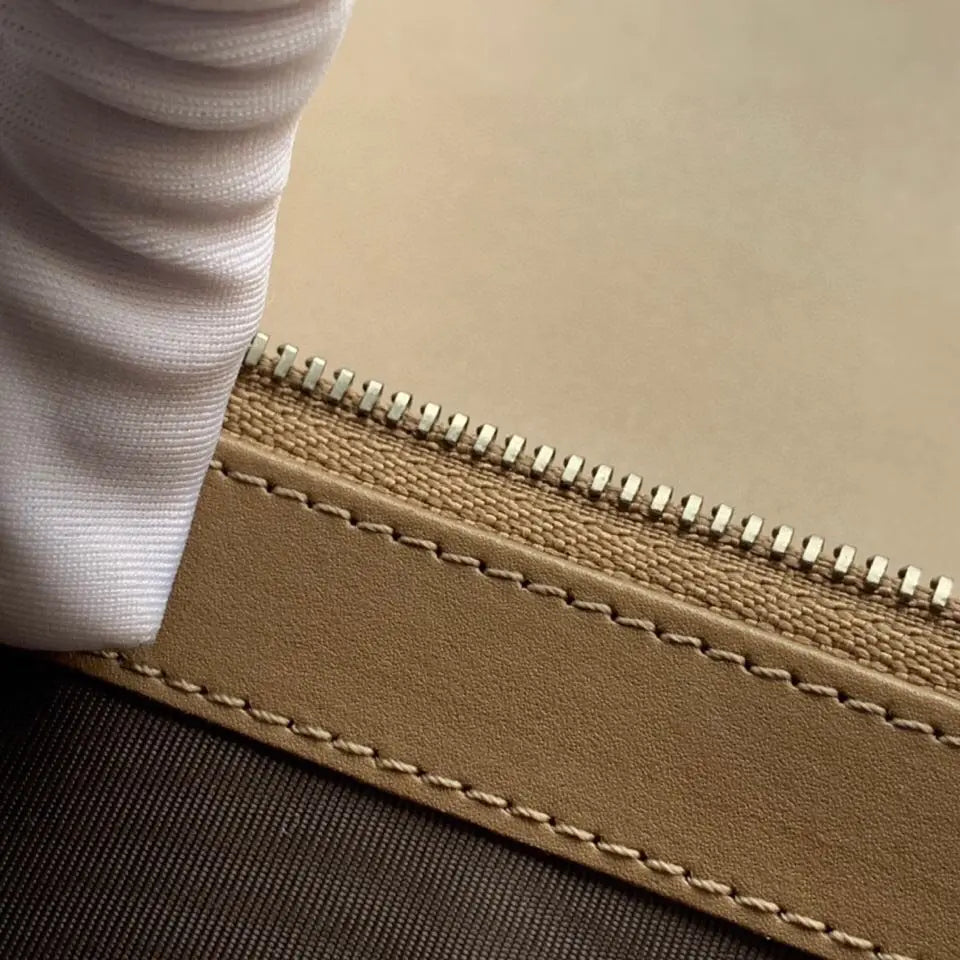 ディオニュソス GGスプリーム チェーンウォレット