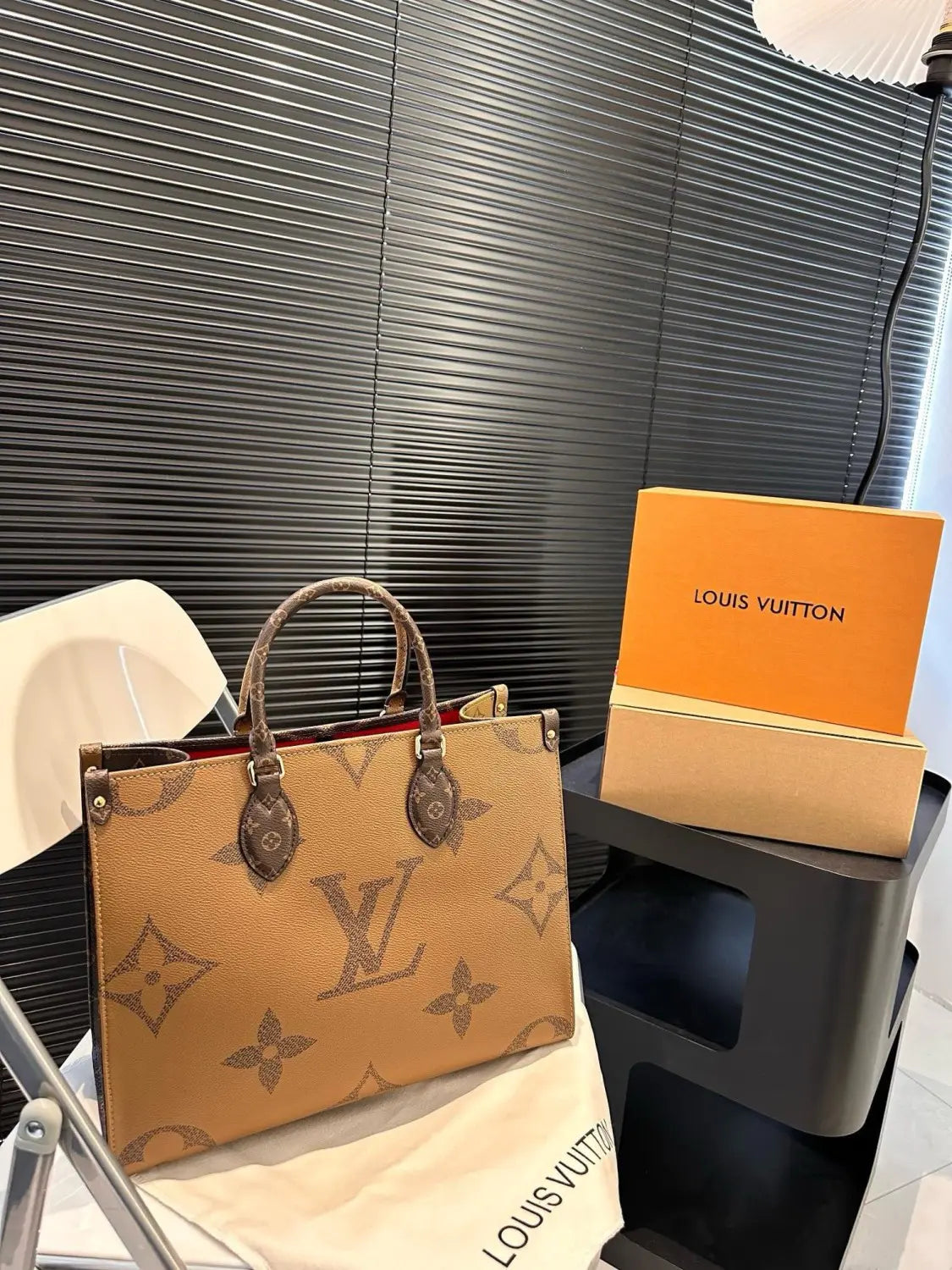 ルイ・ヴィトン オンザゴー MM M45321