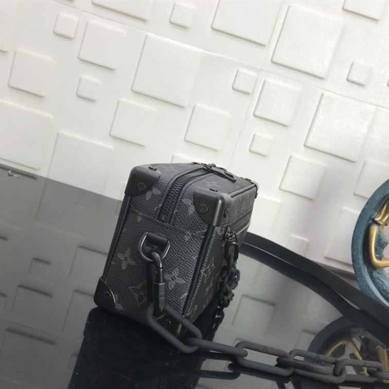 ルイ・ヴィトン ミニ ソフトトランク モノグラム エクリプス – LVB050