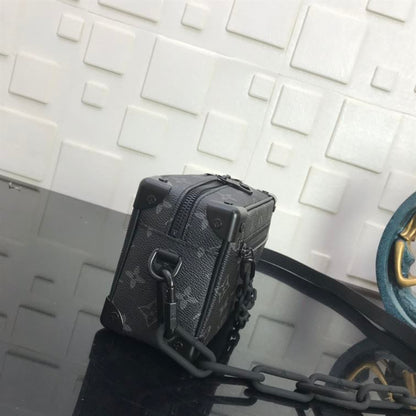 ルイ・ヴィトン ミニ ソフトトランク モノグラム エクリプス – LVB050