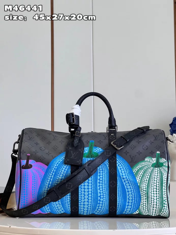 X 草間彌生 キーポール 45 M46441 – LW363