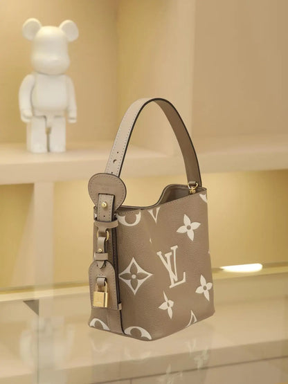 オールインBB バイカラー モノグラム アンプラント レザー - ルイ・ヴィトン