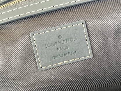 ルイ・ヴィトン キーポル・バンドリエール50 – LVB052