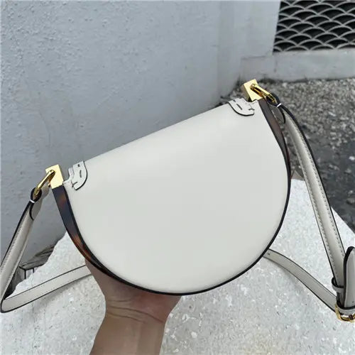 フェンディ ムーンライトバッグ