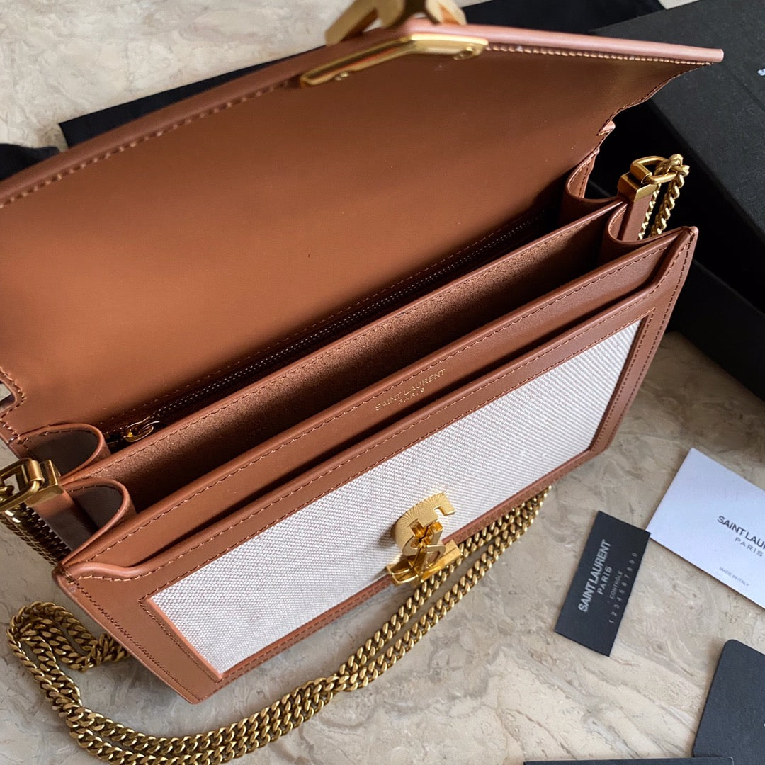 カサンドラ モノグラム クラスプバッグ（キャンバス＆スムースレザー）