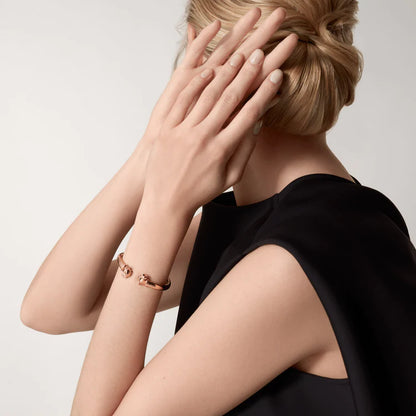 パンテール ドゥ カルティエ ブレスレット